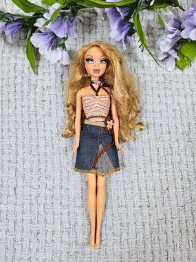 Barbie My Scene Masquerade Madness Butterfly Punk Doll 2004 Rooted Lashes